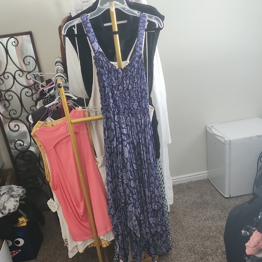 Elegant Purple Paisley Maxi Dress